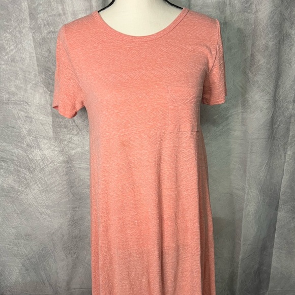 LuLaRoe Carly Short Sleeve Swing Dress in Coral with High-Low Hem - XS - Picture 2 of 11